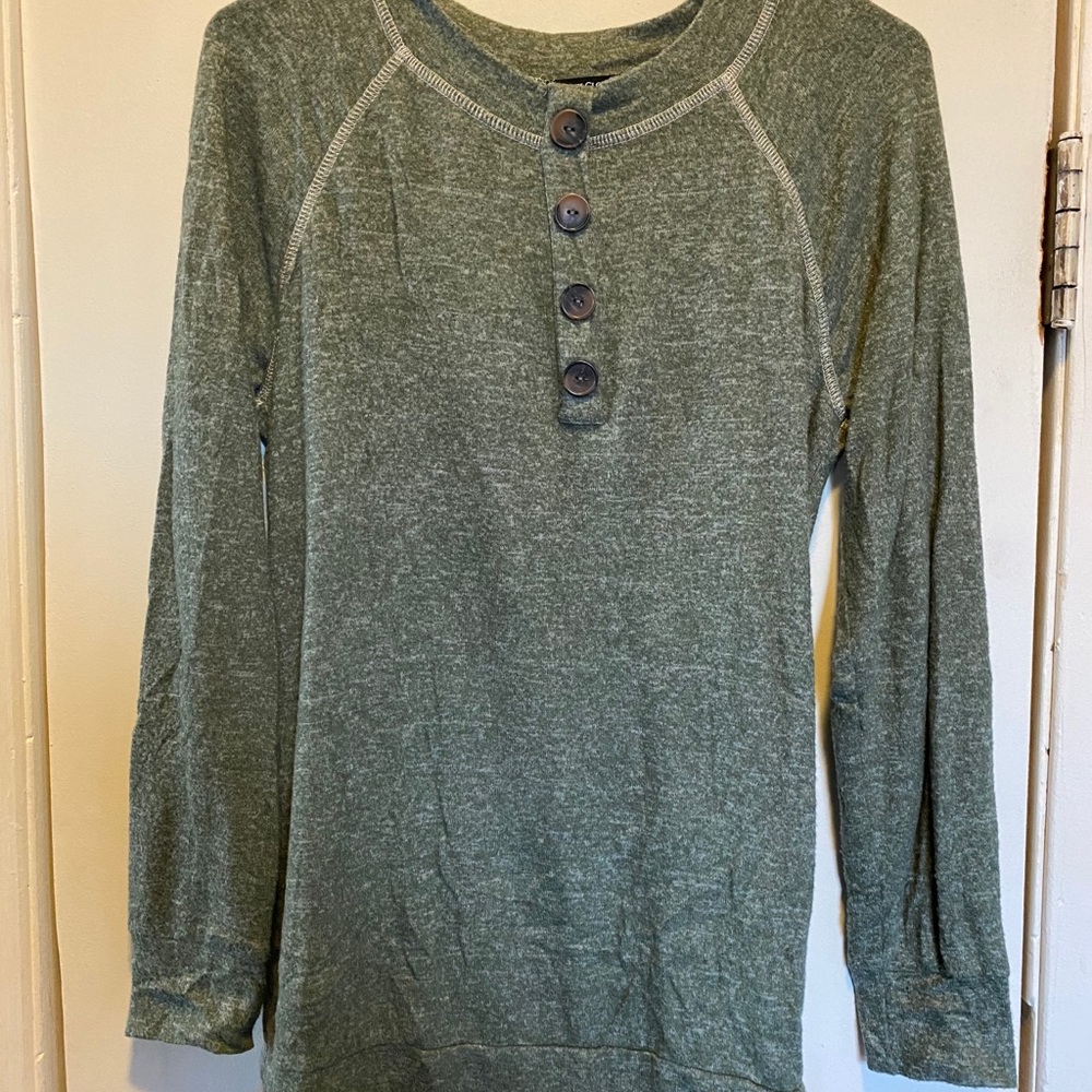 Long sleeve
